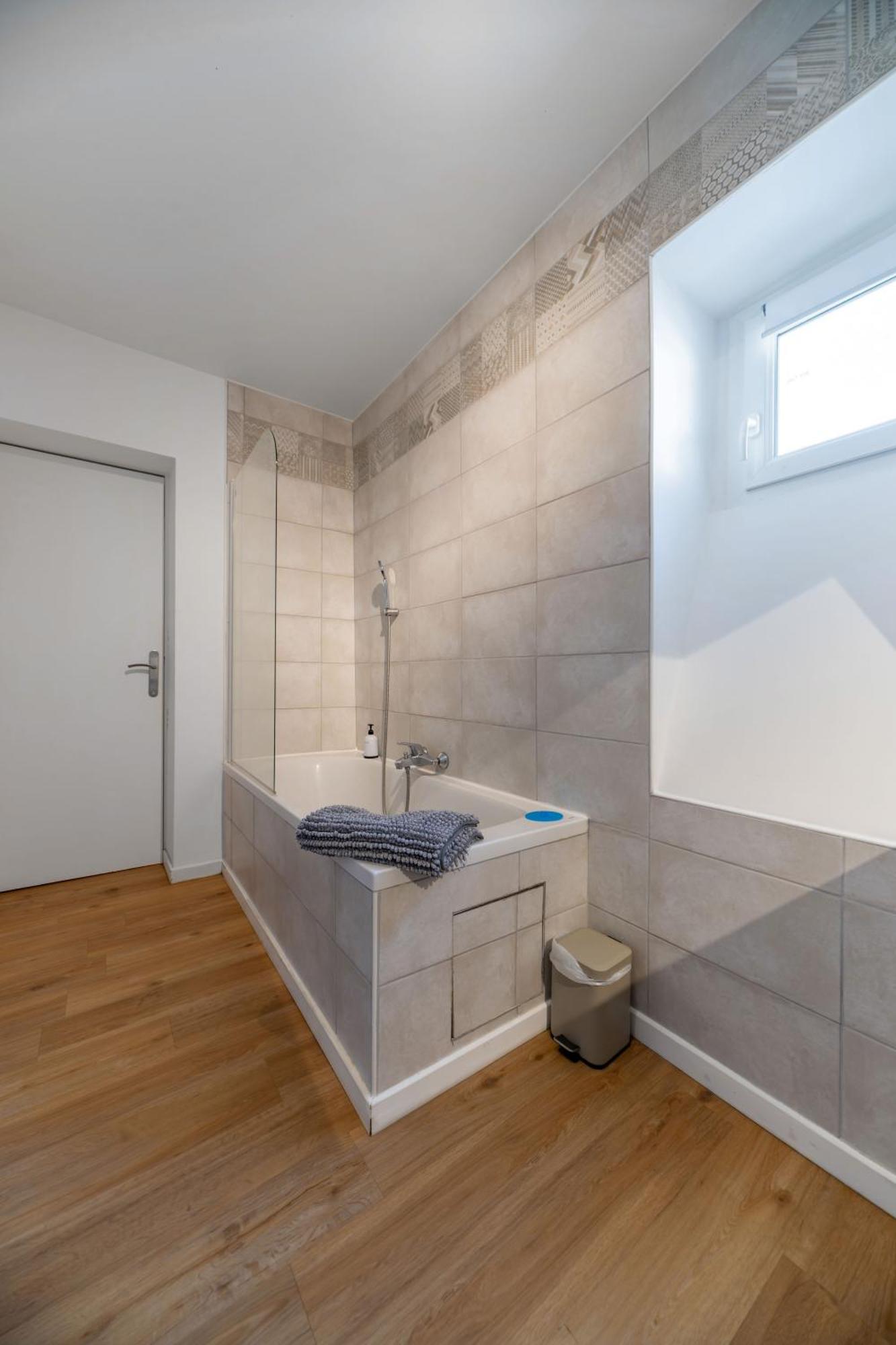 Le Celestin - Appartement 2 Chambres Avec Jardin En Centre Ville Vichy Exterior photo