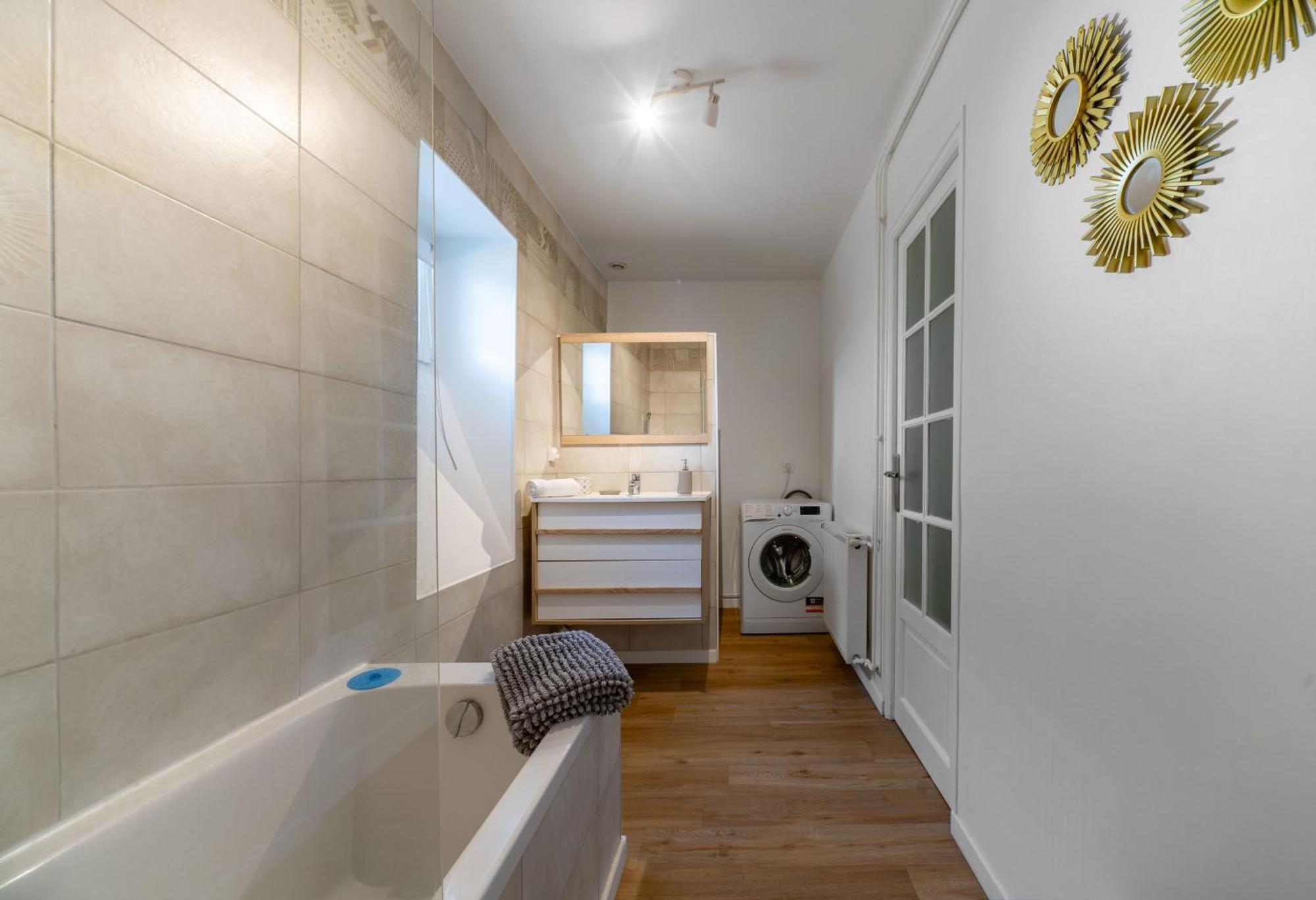 Le Celestin - Appartement 2 Chambres Avec Jardin En Centre Ville Vichy Exterior photo