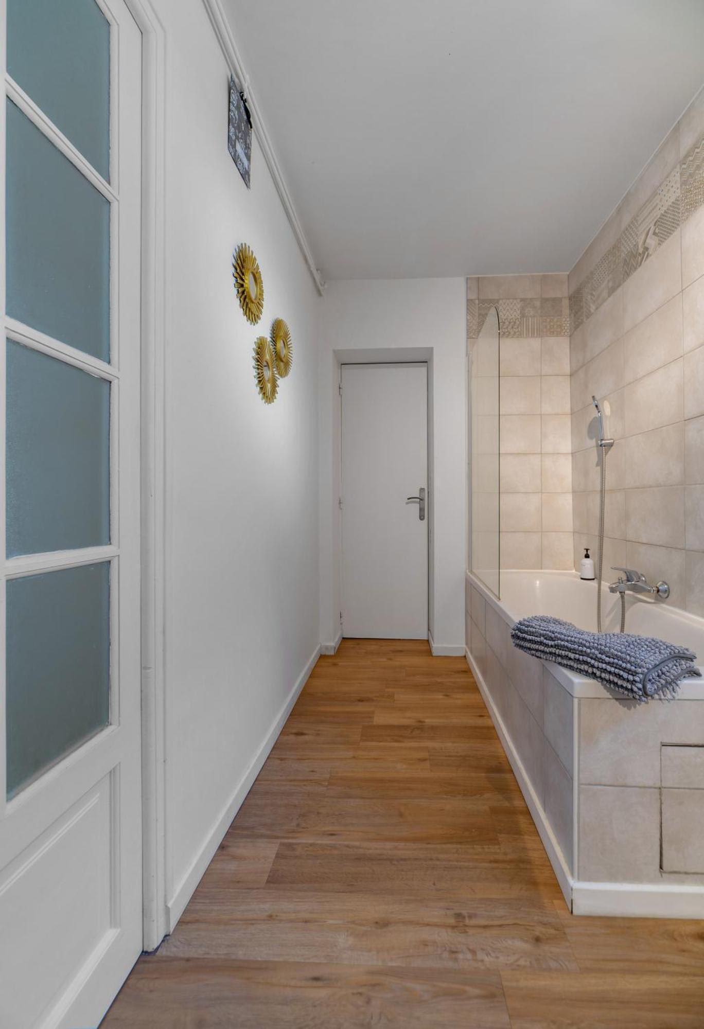 Le Celestin - Appartement 2 Chambres Avec Jardin En Centre Ville Vichy Exterior photo