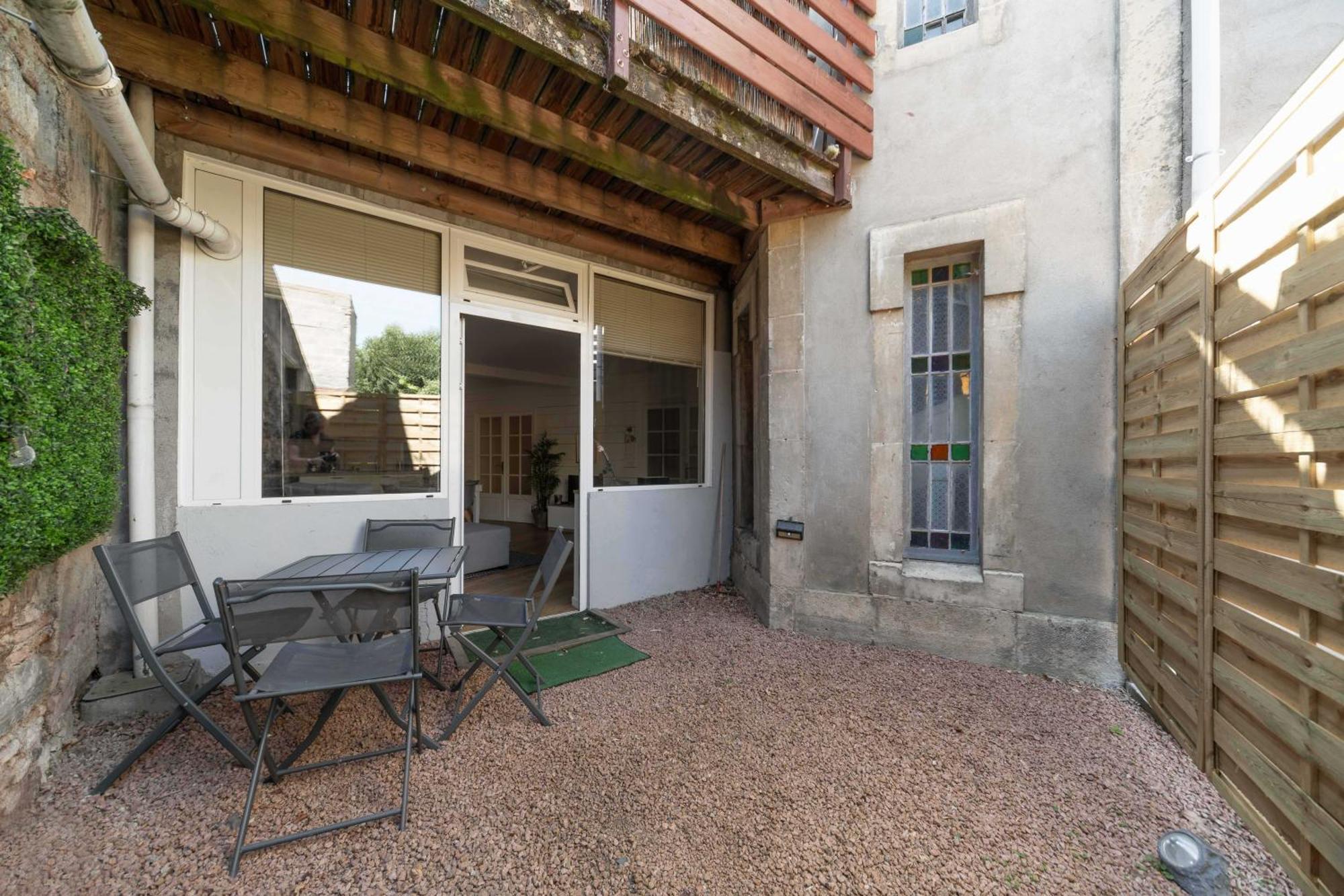 Le Celestin - Appartement 2 Chambres Avec Jardin En Centre Ville Vichy Exterior photo